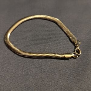 Gold Snake Style 7-inch Bracelet